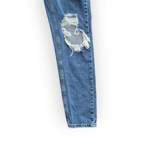 BDG Urban Outfitters High Waisted Ripped Mom Jeans 28 Dark Wash Destroyed Jeans - Picture 4 of 8